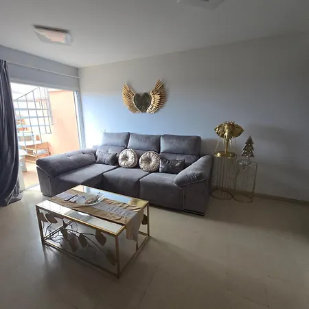 Desert Roses Tenerife Apartment *